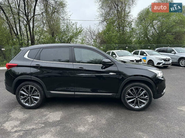 Черный Чери Tiggo 7, объемом двигателя 1.5 л и пробегом 99 тыс. км за 12500 $, фото 2 на Automoto.ua