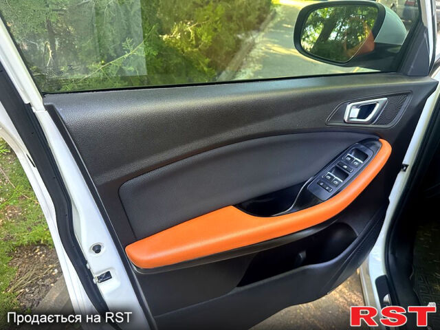 Чери Tiggo 7, объемом двигателя 1.5 л и пробегом 50 тыс. км за 13850 $, фото 5 на Automoto.ua