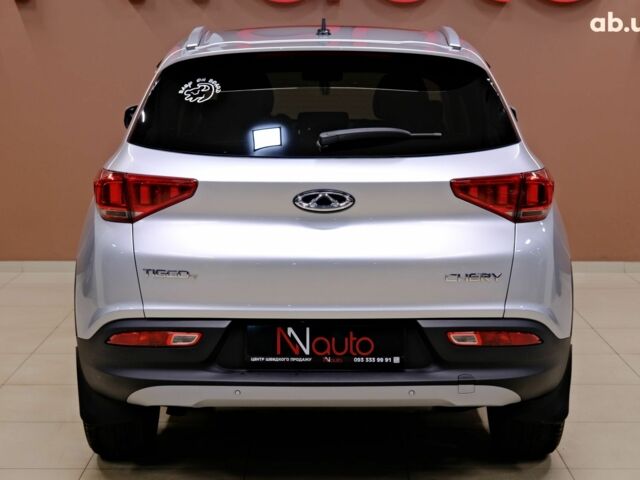 Серый Чери Tiggo 7, объемом двигателя 1.5 л и пробегом 29 тыс. км за 12900 $, фото 5 на Automoto.ua