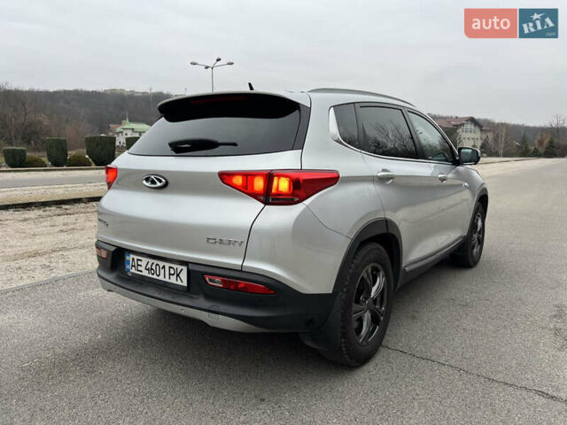 Серый Чери Tiggo 7, объемом двигателя 1.5 л и пробегом 100 тыс. км за 10900 $, фото 4 на Automoto.ua