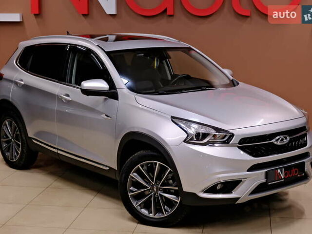 Серый Чери Tiggo 7, объемом двигателя 1.5 л и пробегом 29 тыс. км за 12900 $, фото 4 на Automoto.ua