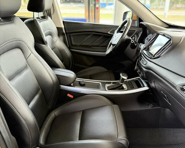 Помаранчевий Чері Tiggo 7, об'ємом двигуна 1.5 л та пробігом 58 тис. км за 11999 $, фото 7 на Automoto.ua
