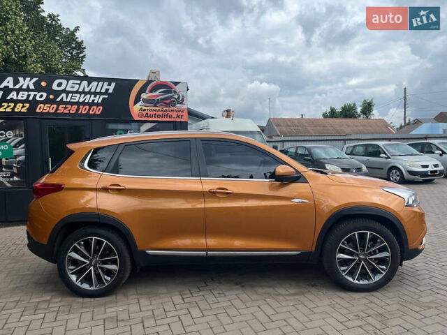 Помаранчевий Чері Tiggo 7, об'ємом двигуна 1.5 л та пробігом 100 тис. км за 10800 $, фото 7 на Automoto.ua