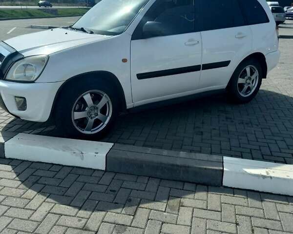 Чери Тигго 2007 в Мукачеве на Automoto.ua Белый Чери Тигго, объемом двигателя 2 л и пробегом 172 тыс. км за 3100 $, фото 2 на Automoto.ua