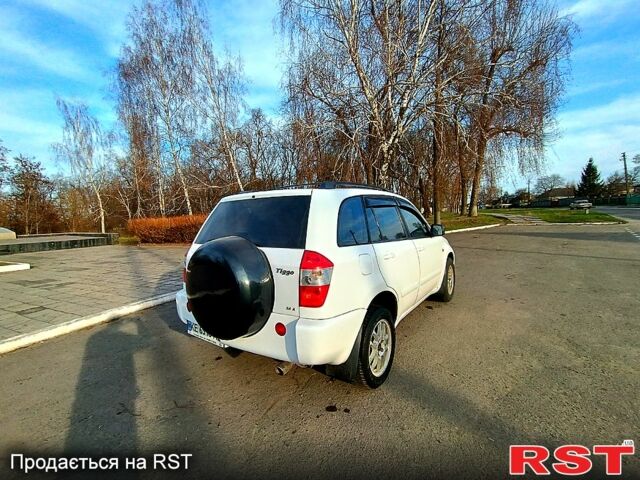 Белый Чери Тигго, объемом двигателя 2.4 л и пробегом 139 тыс. км за 4800 $, фото 4 на Automoto.ua