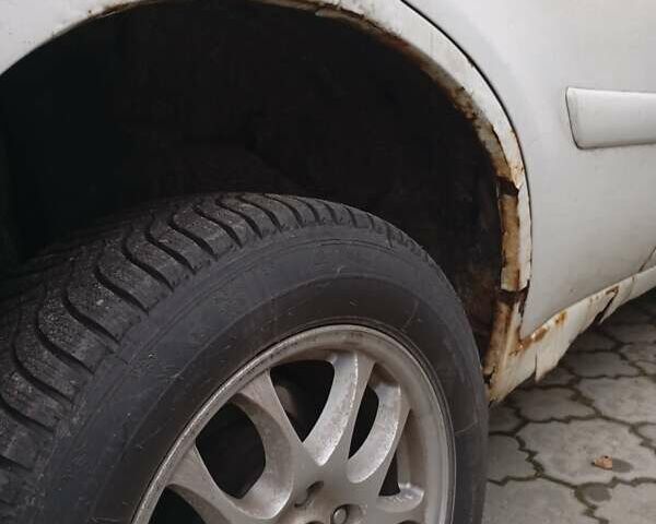 Белый Чери Тигго, объемом двигателя 2.4 л и пробегом 330 тыс. км за 3000 $, фото 6 на Automoto.ua