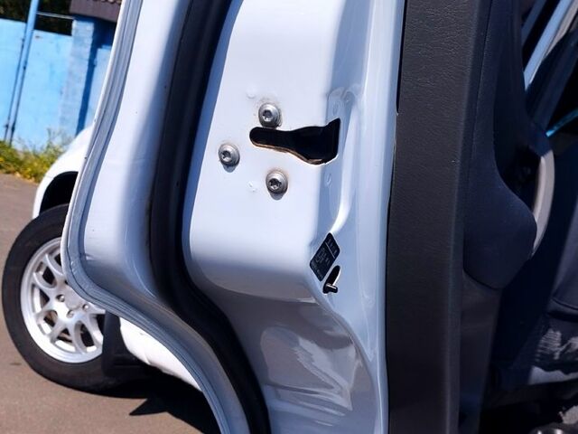 Білий Чері Тігго, об'ємом двигуна 2.4 л та пробігом 135 тис. км за 5500 $, фото 3 на Automoto.ua
