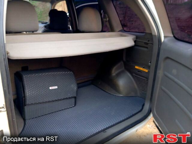 Белый Чери Тигго, объемом двигателя 2.4 л и пробегом 157 тыс. км за 4500 $, фото 1 на Automoto.ua