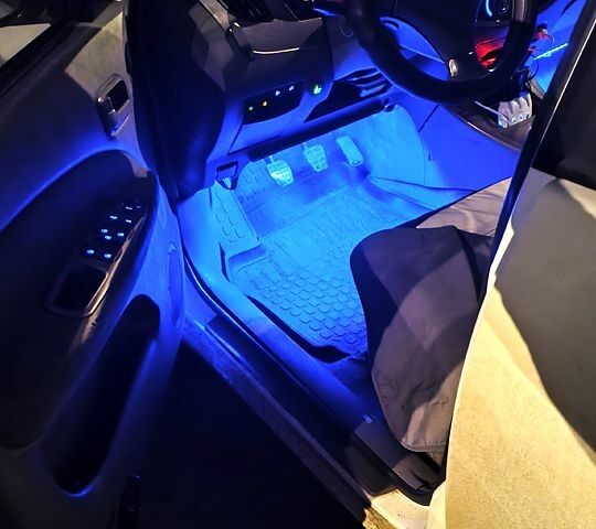 Белый Чери Тигго, объемом двигателя 2.4 л и пробегом 235 тыс. км за 4200 $, фото 7 на Automoto.ua