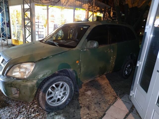 Білий Чері Тігго, об'ємом двигуна 2.4 л та пробігом 340 тис. км за 2300 $, фото 1 на Automoto.ua