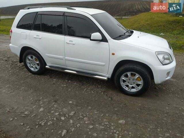 Білий Чері Тігго, об'ємом двигуна 1.6 л та пробігом 168 тис. км за 4500 $, фото 2 на Automoto.ua
