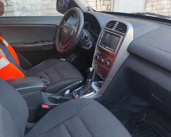 Білий Чері Тігго, об'ємом двигуна 1.85 л та пробігом 158 тис. км за 5000 $, фото 3 на Automoto.ua