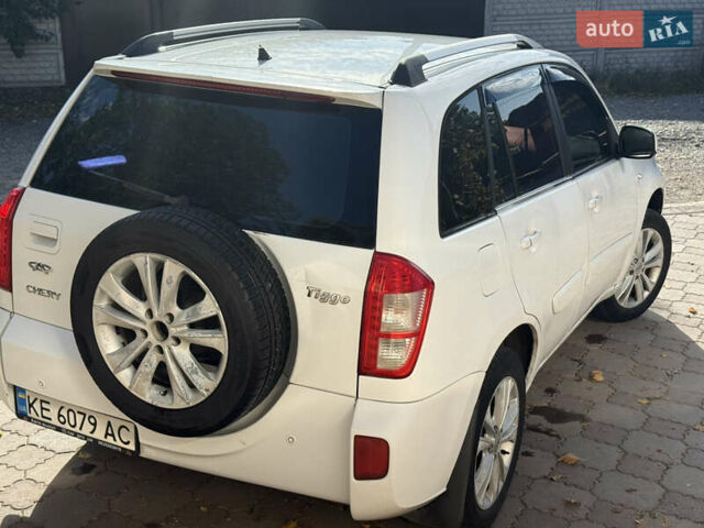Білий Чері Тігго, об'ємом двигуна 1.85 л та пробігом 280 тис. км за 4350 $, фото 4 на Automoto.ua
