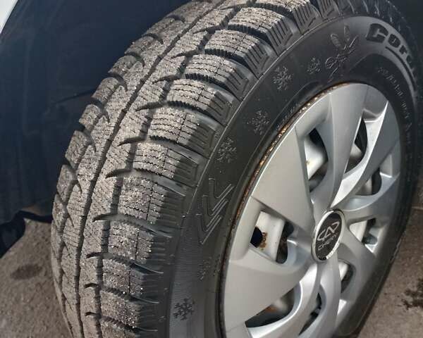 Белый Чери Тигго, объемом двигателя 1.8 л и пробегом 40 тыс. км за 6750 $, фото 64 на Automoto.ua