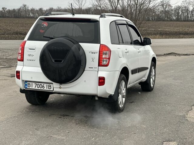 Білий Чері Тігго, об'ємом двигуна 1.8 л та пробігом 157 тис. км за 5000 $, фото 4 на Automoto.ua