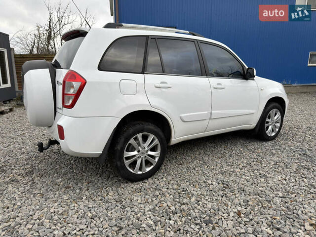 Белый Чери Тигго, объемом двигателя 1.85 л и пробегом 200 тыс. км за 4600 $, фото 4 на Automoto.ua