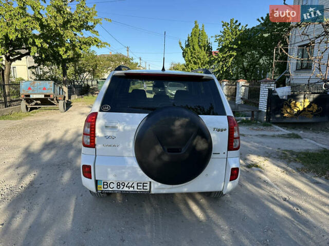 Белый Чери Тигго, объемом двигателя 1.85 л и пробегом 84 тыс. км за 7800 $, фото 27 на Automoto.ua