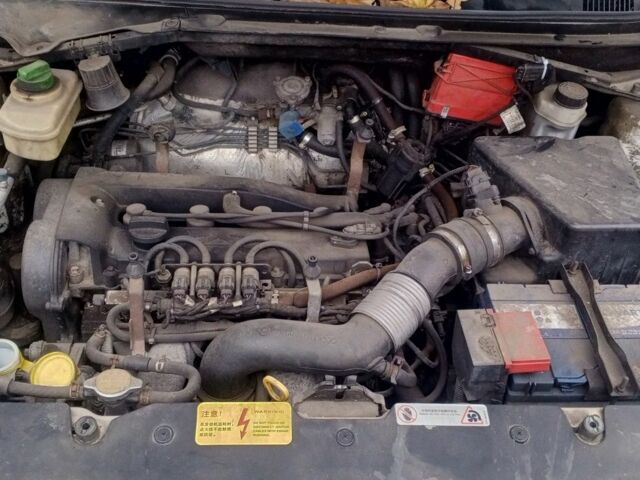 Белый Чери Тигго, объемом двигателя 1.8 л и пробегом 202 тыс. км за 3500 $, фото 10 на Automoto.ua