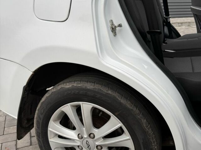 Білий Чері Тігго, об'ємом двигуна 1.8 л та пробігом 91 тис. км за 6500 $, фото 17 на Automoto.ua