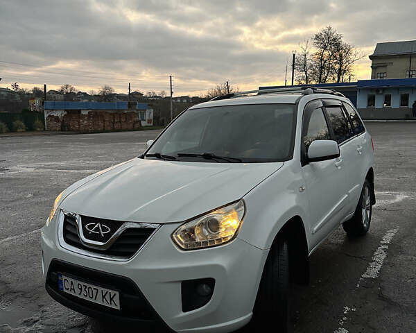 Білий Чері Тігго, об'ємом двигуна 1.85 л та пробігом 83 тис. км за 5500 $, фото 1 на Automoto.ua