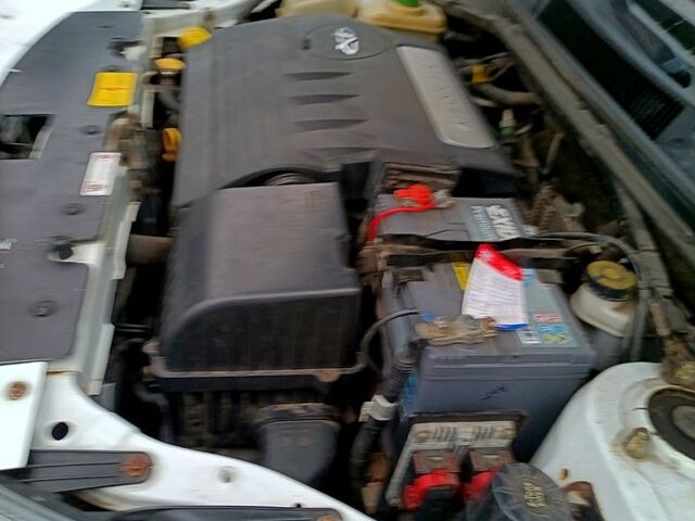 Білий Чері Тігго, об'ємом двигуна 1.8 л та пробігом 40 тис. км за 5600 $, фото 6 на Automoto.ua