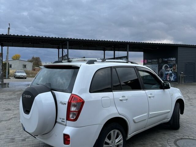 Білий Чері Тігго, об'ємом двигуна 1.8 л та пробігом 80 тис. км за 6750 $, фото 3 на Automoto.ua