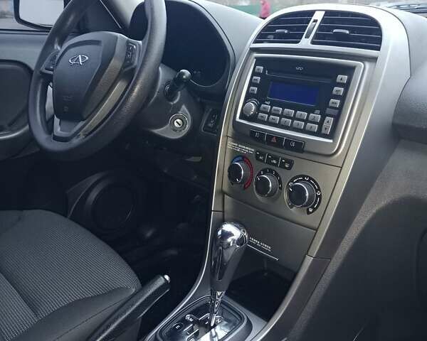 Белый Чери Тигго, объемом двигателя 1.8 л и пробегом 40 тыс. км за 6750 $, фото 53 на Automoto.ua