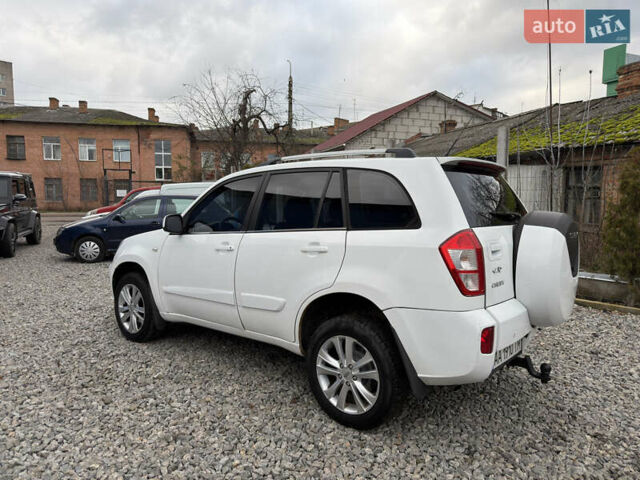 Белый Чери Тигго, объемом двигателя 1.85 л и пробегом 200 тыс. км за 4600 $, фото 8 на Automoto.ua