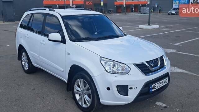 Білий Чері Тігго, об'ємом двигуна 1.85 л та пробігом 92 тис. км за 5300 $, фото 8 на Automoto.ua