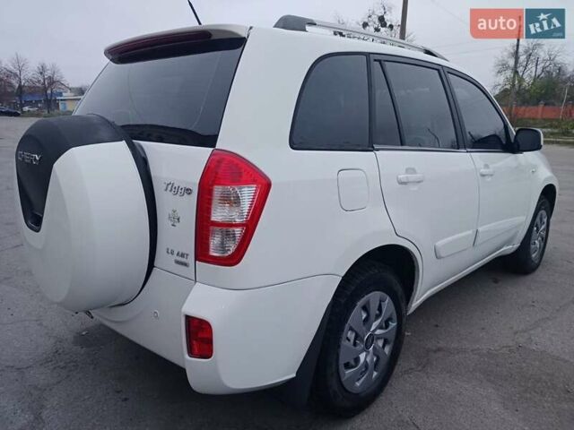 Белый Чери Тигго, объемом двигателя 1.8 л и пробегом 40 тыс. км за 6750 $, фото 9 на Automoto.ua
