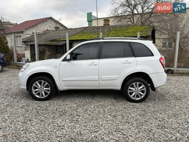 Белый Чери Тигго, объемом двигателя 1.85 л и пробегом 200 тыс. км за 4600 $, фото 9 на Automoto.ua