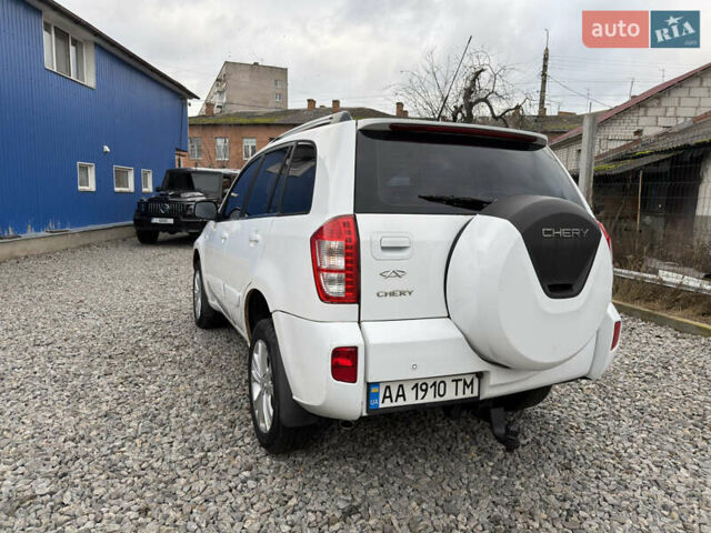 Белый Чери Тигго, объемом двигателя 1.85 л и пробегом 200 тыс. км за 4600 $, фото 7 на Automoto.ua
