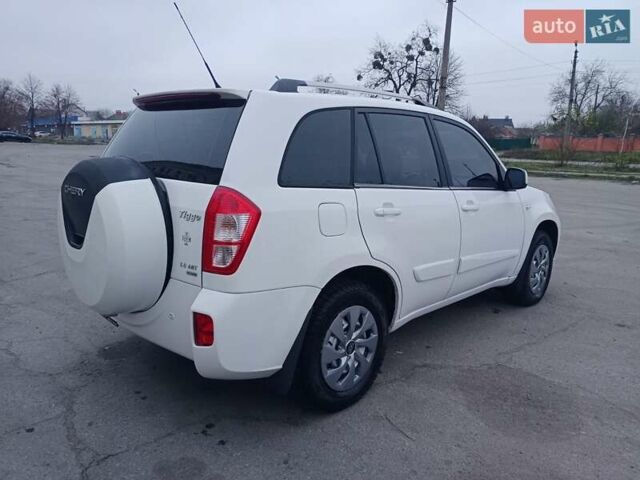 Белый Чери Тигго, объемом двигателя 1.8 л и пробегом 40 тыс. км за 6750 $, фото 16 на Automoto.ua