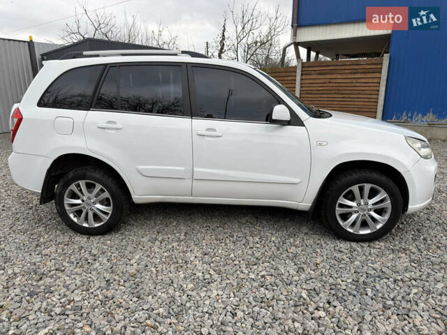 Белый Чери Тигго, объемом двигателя 1.85 л и пробегом 200 тыс. км за 4600 $, фото 3 на Automoto.ua