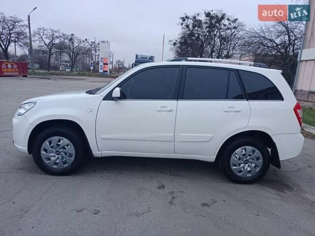 Белый Чери Тигго, объемом двигателя 1.8 л и пробегом 40 тыс. км за 6750 $, фото 5 на Automoto.ua