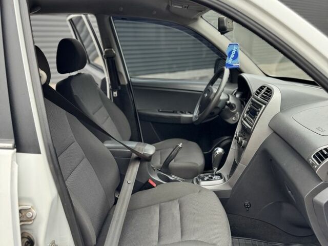 Білий Чері Тігго, об'ємом двигуна 1.8 л та пробігом 91 тис. км за 6500 $, фото 13 на Automoto.ua