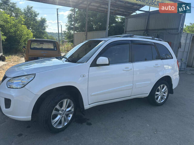 Белый Чери Тигго, объемом двигателя 1.85 л и пробегом 76 тыс. км за 5500 $, фото 8 на Automoto.ua