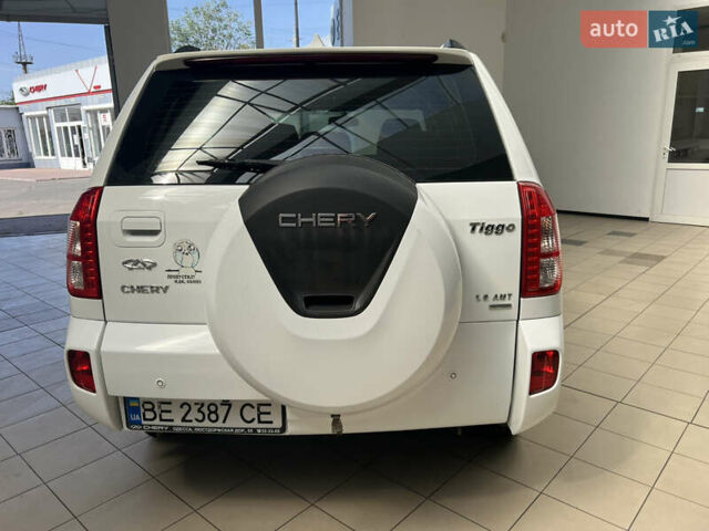 Белый Чери Тигго, объемом двигателя 1.85 л и пробегом 70 тыс. км за 6999 $, фото 4 на Automoto.ua
