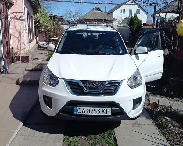Белый Чери Тигго, объемом двигателя 1.8 л и пробегом 72 тыс. км за 6150 $, фото 2 на Automoto.ua
