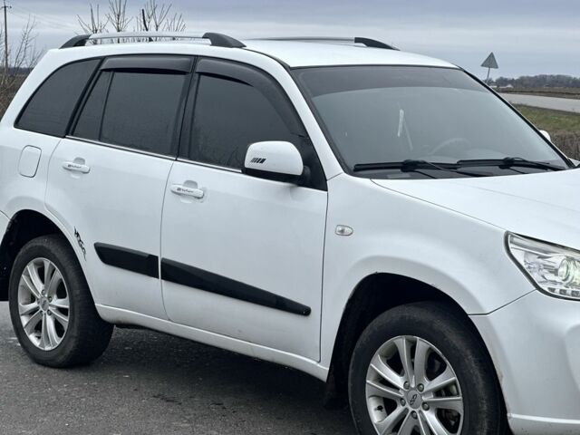 Білий Чері Тігго, об'ємом двигуна 1.8 л та пробігом 157 тис. км за 5000 $, фото 2 на Automoto.ua