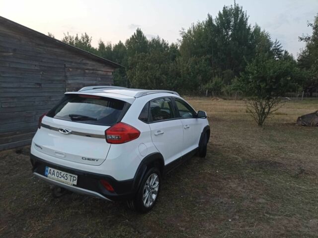 Белый Чери Тигго, объемом двигателя 1.5 л и пробегом 200 тыс. км за 7500 $, фото 4 на Automoto.ua