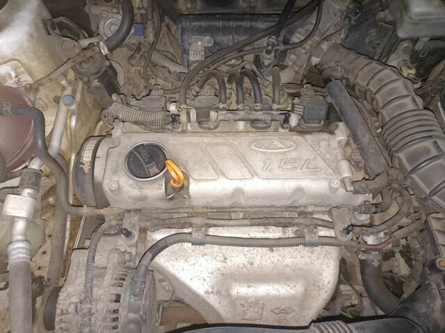 Белый Чери Тигго, объемом двигателя 1.5 л и пробегом 200 тыс. км за 7500 $, фото 15 на Automoto.ua