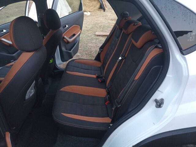 Белый Чери Тигго, объемом двигателя 1.5 л и пробегом 200 тыс. км за 7500 $, фото 11 на Automoto.ua