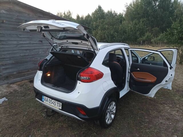 Белый Чери Тигго, объемом двигателя 1.5 л и пробегом 200 тыс. км за 7500 $, фото 8 на Automoto.ua