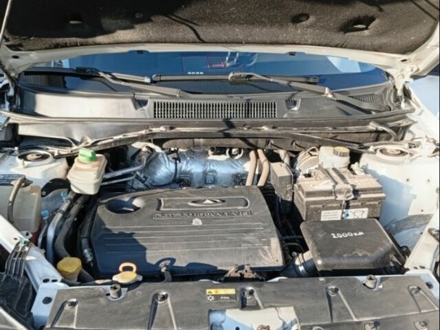 Белый Чери Тигго, объемом двигателя 1.6 л и пробегом 50 тыс. км за 7835 $, фото 2 на Automoto.ua