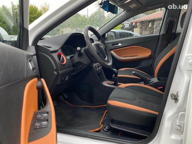 Белый Чери Тигго, объемом двигателя 1.5 л и пробегом 118 тыс. км за 6990 $, фото 23 на Automoto.ua