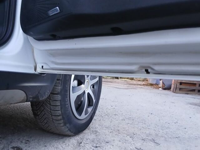 Білий Чері Тігго, об'ємом двигуна 1.5 л та пробігом 214 тис. км за 5900 $, фото 22 на Automoto.ua