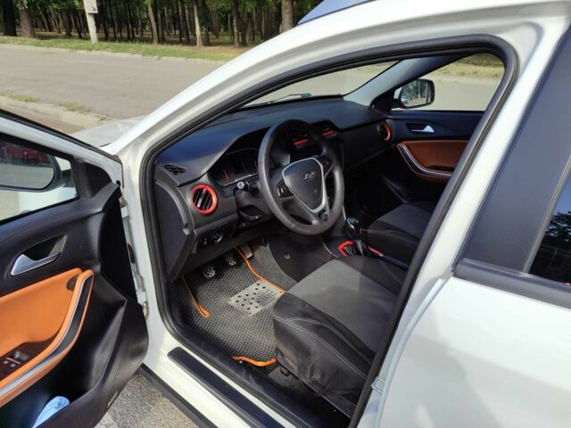 Белый Чери Тигго, объемом двигателя 1.5 л и пробегом 56 тыс. км за 7500 $, фото 1 на Automoto.ua