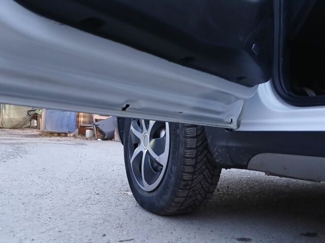 Білий Чері Тігго, об'ємом двигуна 1.5 л та пробігом 214 тис. км за 5900 $, фото 21 на Automoto.ua