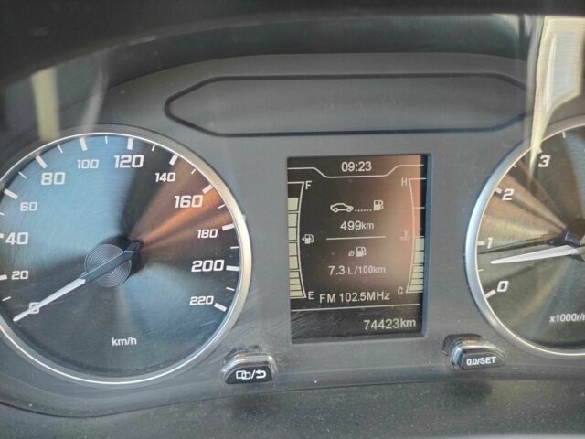 Белый Чери Тигго, объемом двигателя 1.5 л и пробегом 74 тыс. км за 10500 $, фото 14 на Automoto.ua